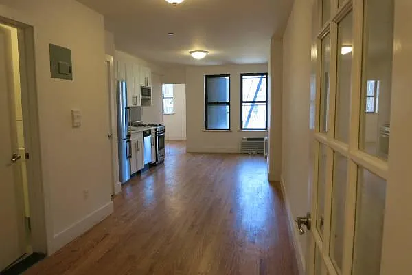 Rented by Manhattan Best Realty, Inc. | media 18