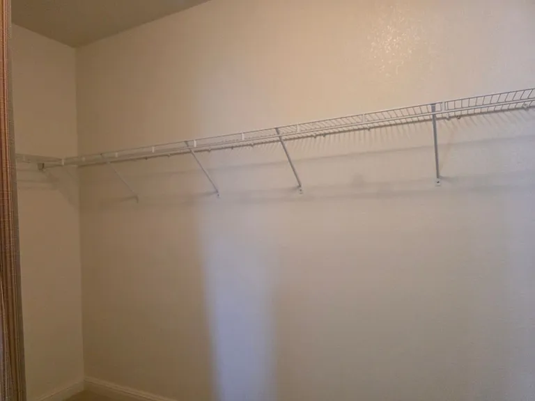 1458 Cardiff Dr — Photo 20