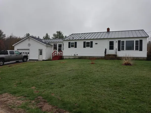 156 Labrador Pond Road, Sumner, ME 04292
