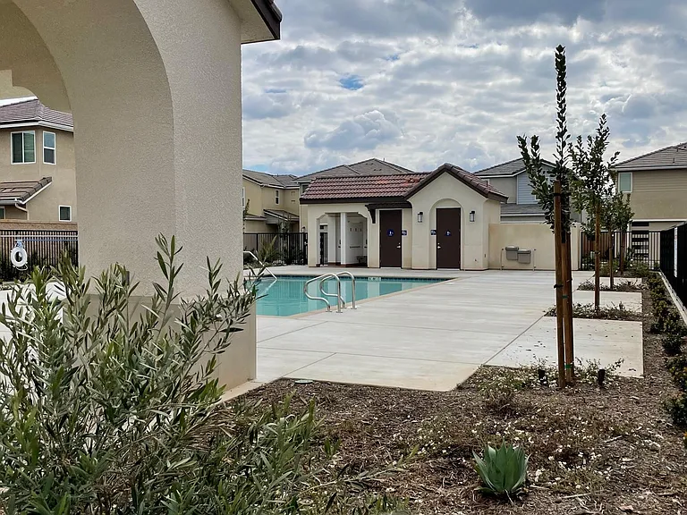1956 Kelly Ln — Photo 20