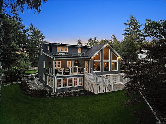 2nd image of 2535 Queenswood Dr
