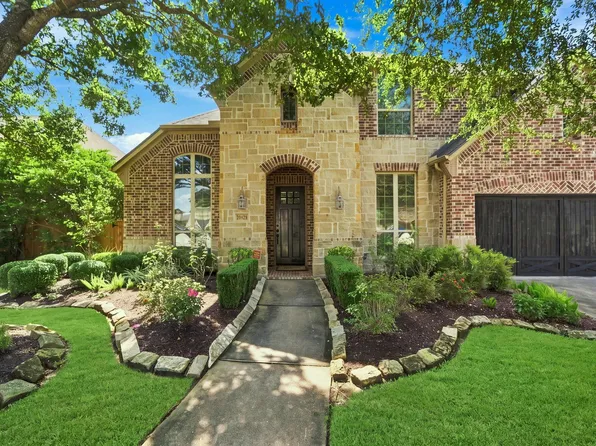 20626 Winston Lake Dr, Richmond, TX 77406