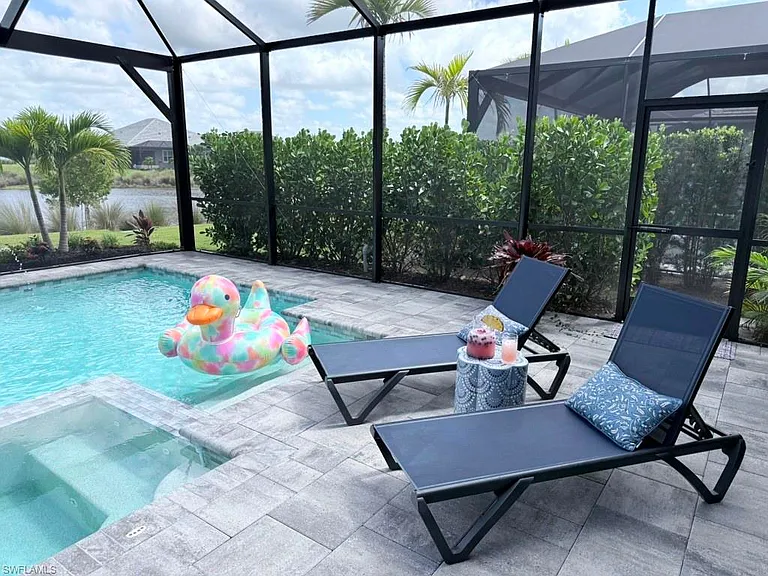 8963 Gustavia Ct — Photo 21
