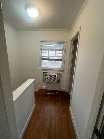 1st image of 838 W Willow St