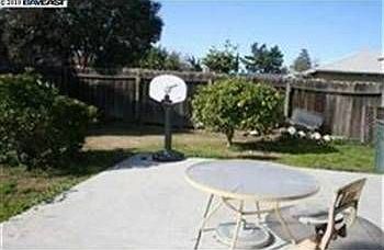 2nd image of 979 Olivina Ave