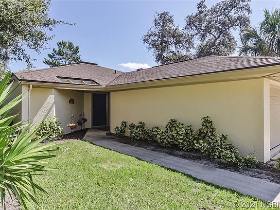 4th image of 258 Canterbury Cir