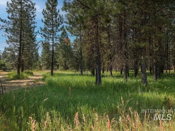 Stockton Dr, McCall, ID 83638