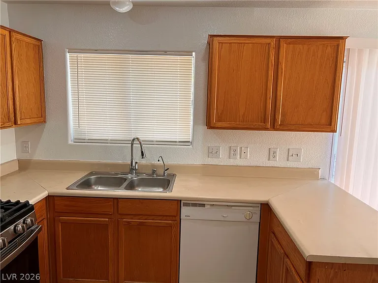 3391 Sparrow Heights Ave — Photo 33