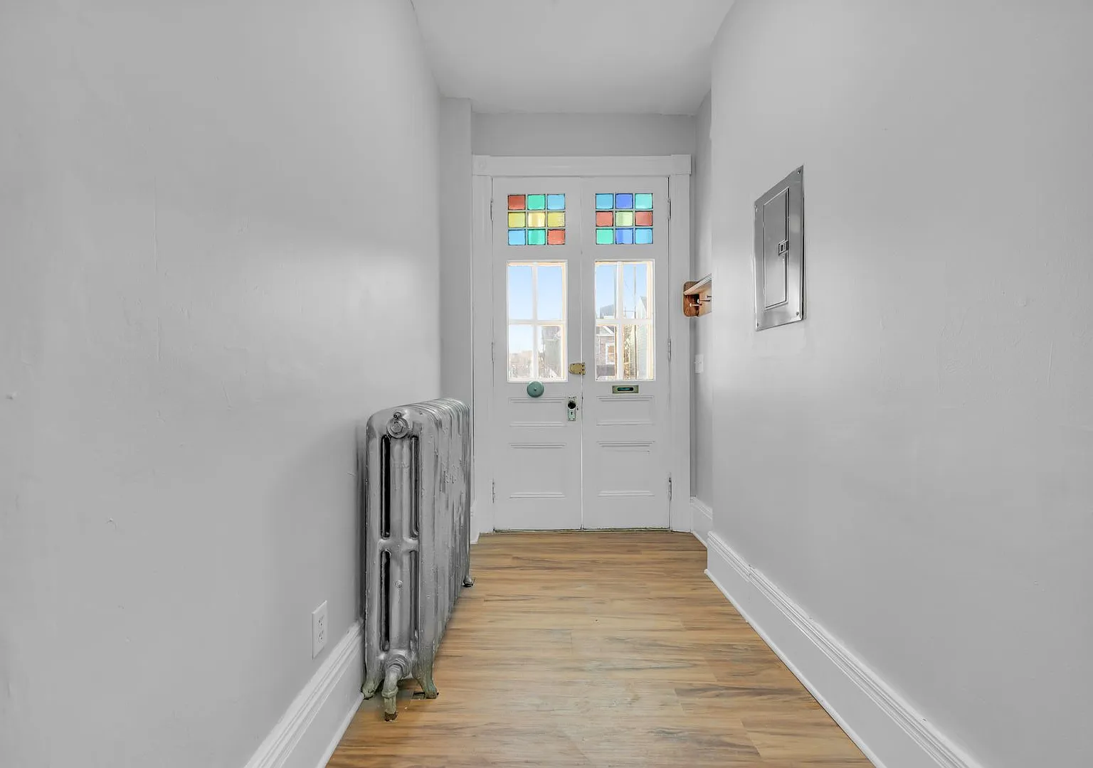1031 Northampton St — Photo 4