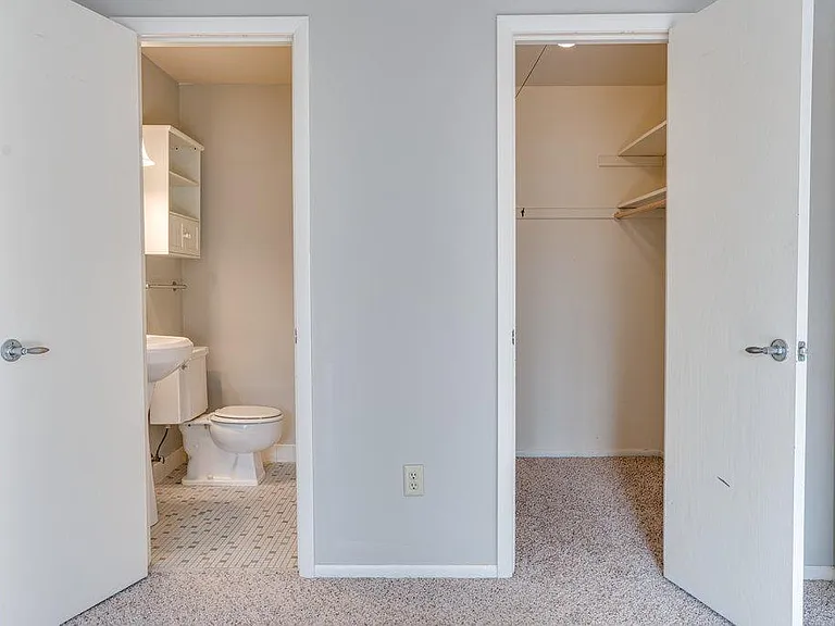 4400 Upton Ave S #202 — Photo 8