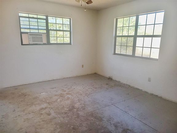 4th image of 747 Chamberlin Rd