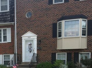 6327 Mayapple Pl, Alexandria, VA 22312