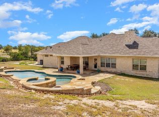 57 Coyote Run, Fredericksburg, TX 78624