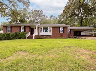 4020 Sheringham Rd, North Chesterfield, VA 23236