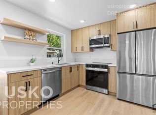 2824 D St, Sacramento, CA 95816