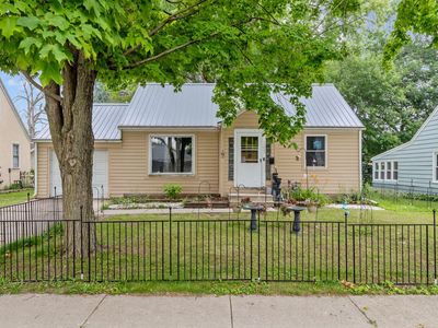 1207 Suydam St, Green Bay, WI, 54301