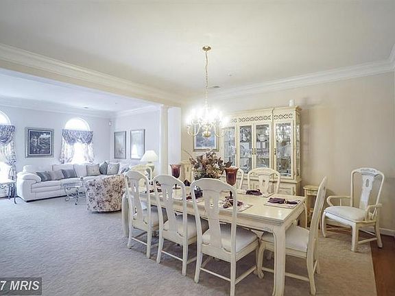 4th image of 5643 Harrington Falls Ln #T