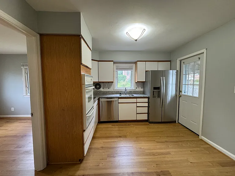 Kitchen - 1