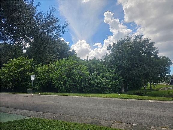 5th image of 225 TARPON LANE