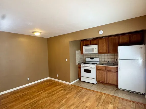 616 N 46th Street Apartments