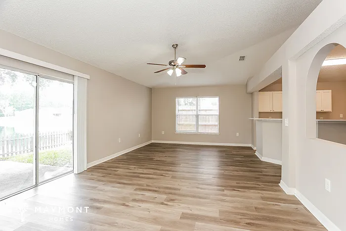 9611 Watershed Dr E — Photo 10