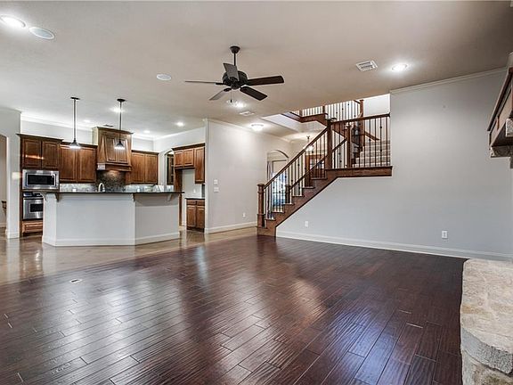 5th image of 2705 Ursula Ct