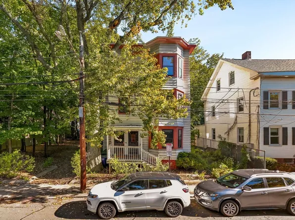 60-60 Line St #62, Somerville, MA 02143