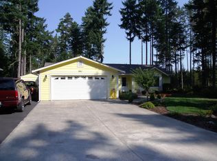 641 E Country Club Dr E, Union, WA 98592