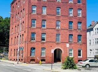 2 Preston St, Worcester, MA 01610