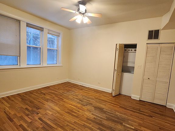 5th image of 6812 N Wayne Ave APT 1c