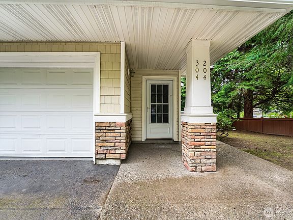 2nd image of 22122 41st Avenue S #304