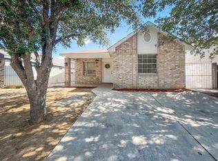 6013 Colt Dr, Laredo, TX 78043