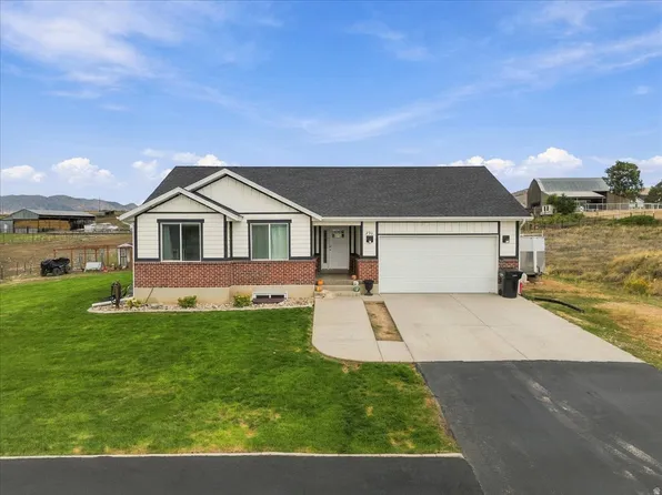 290 W 400 N, Fountain Green, UT 84632