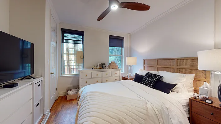 Rented by Bond New York | media 2