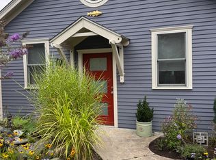 17 Spring St, Wakefield, RI 02879