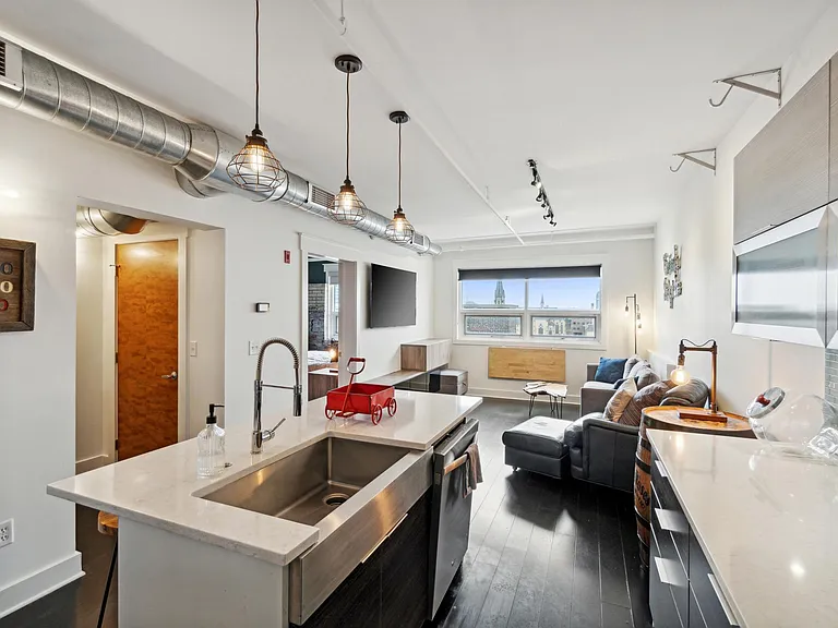 600 Broadway Ave NW #621 — Photo 6