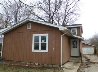 1037 N Park Ave, Springfield, IL 62702