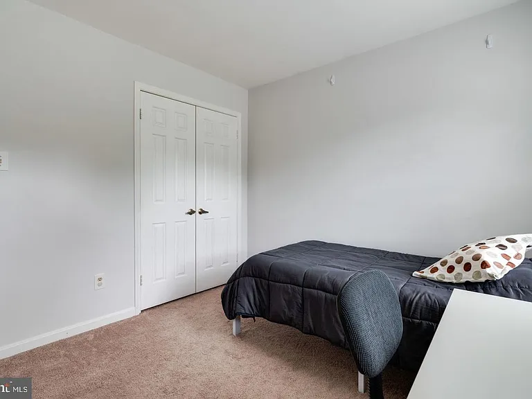 8019 Daffodil Ct — Photo 27