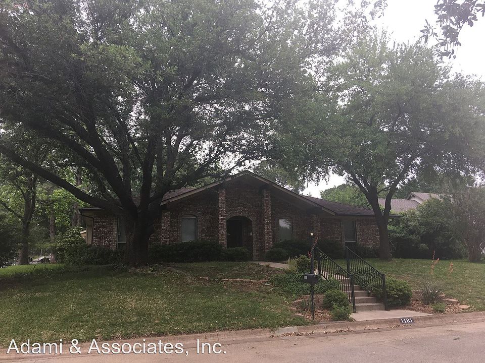 1st image of 1101 Sandpiper Dr