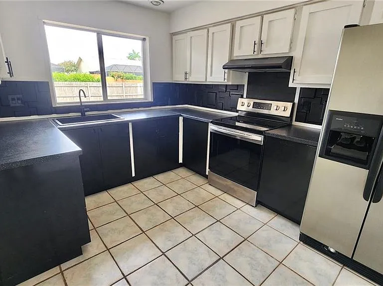 17188 Lee Rd — Photo 5