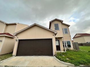 8702 Beviamo St, Houston, TX 77031