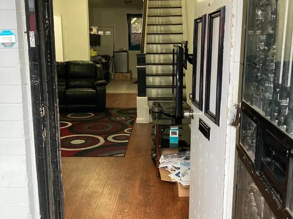 921 N Saint Bernard St, Philadelphia, PA 19131