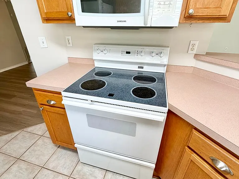2390 Marina Dr — Photo 43