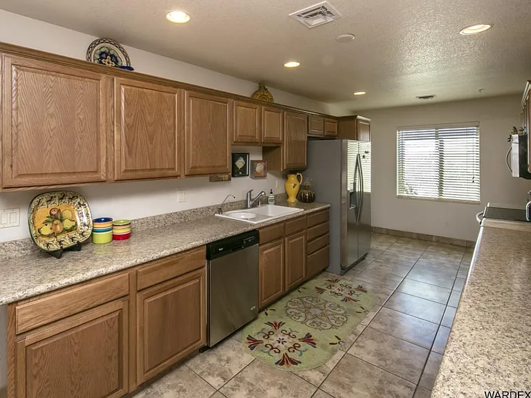 3030 Caliente Dr #102 — Photo 19