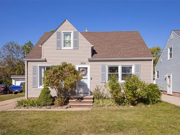 3436 Heresford Dr, Parma, OH 44134