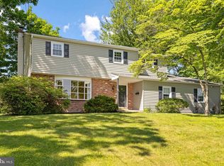18 Langhorne Rd, Chalfont, PA 18914