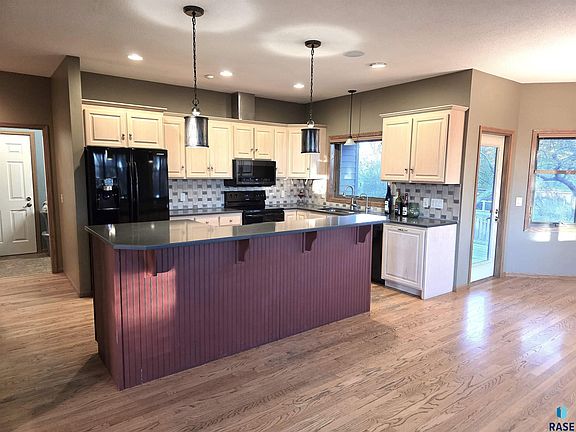 5th image of (Undisclosed Address)