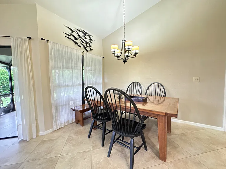 13018 Parktree Ct — Photo 11
