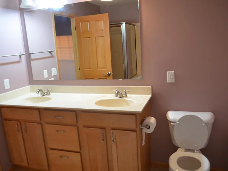 13784 Atwood Ave — Photo 23