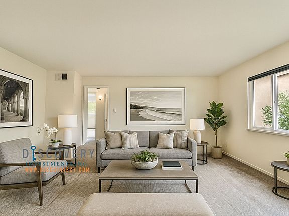 3rd image of 562 Bancroft Ave APT K
